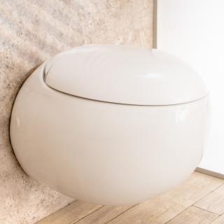 WC Sospeso Wind in ceramica con seduta e copri vaso 39x58x36cm